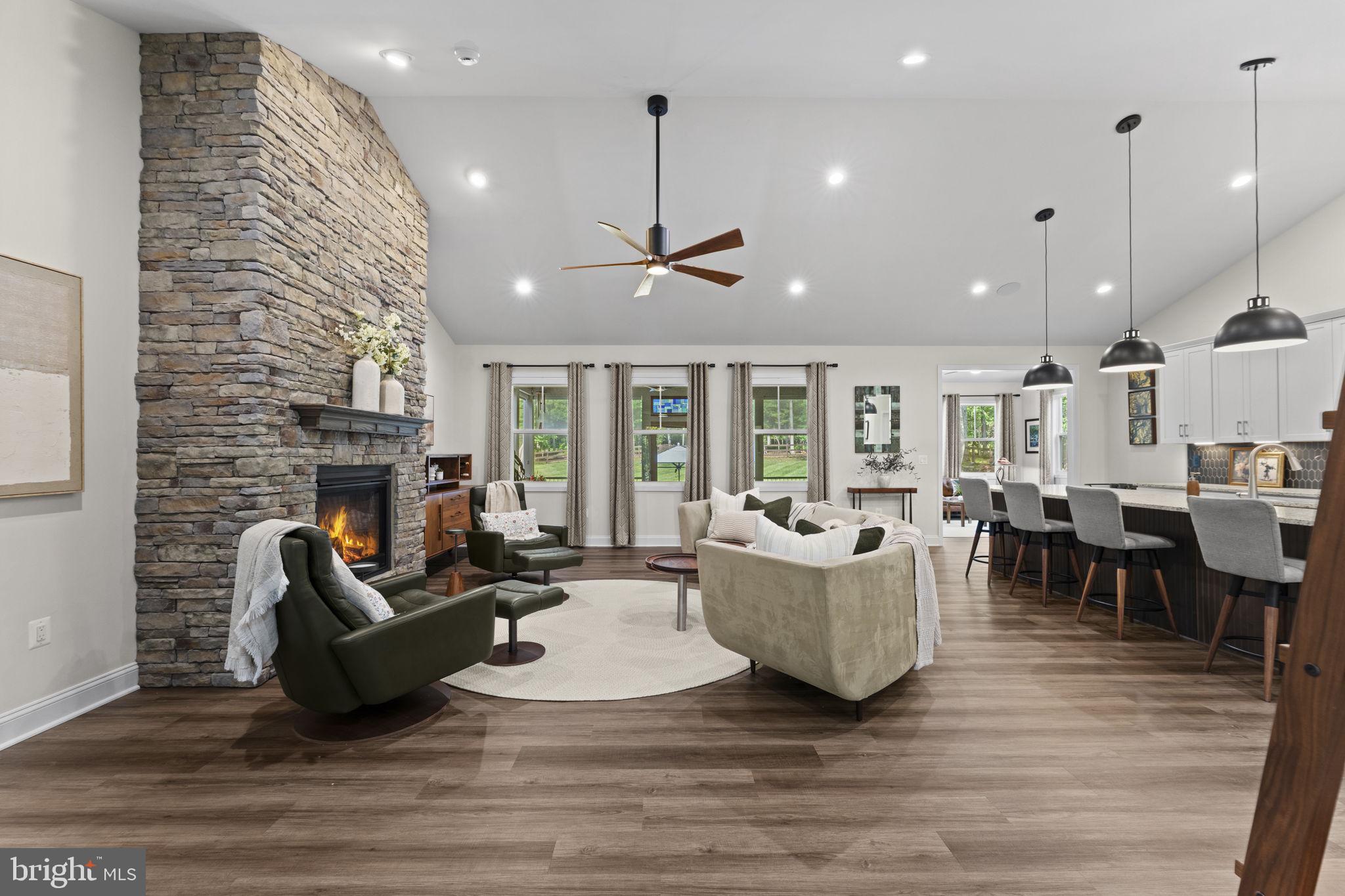 THE RESERVE AT FALLEN OAKS - Residential