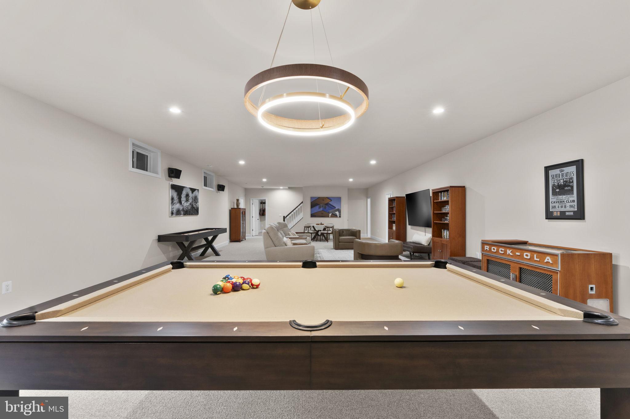 THE RESERVE AT FALLEN OAKS - Residential