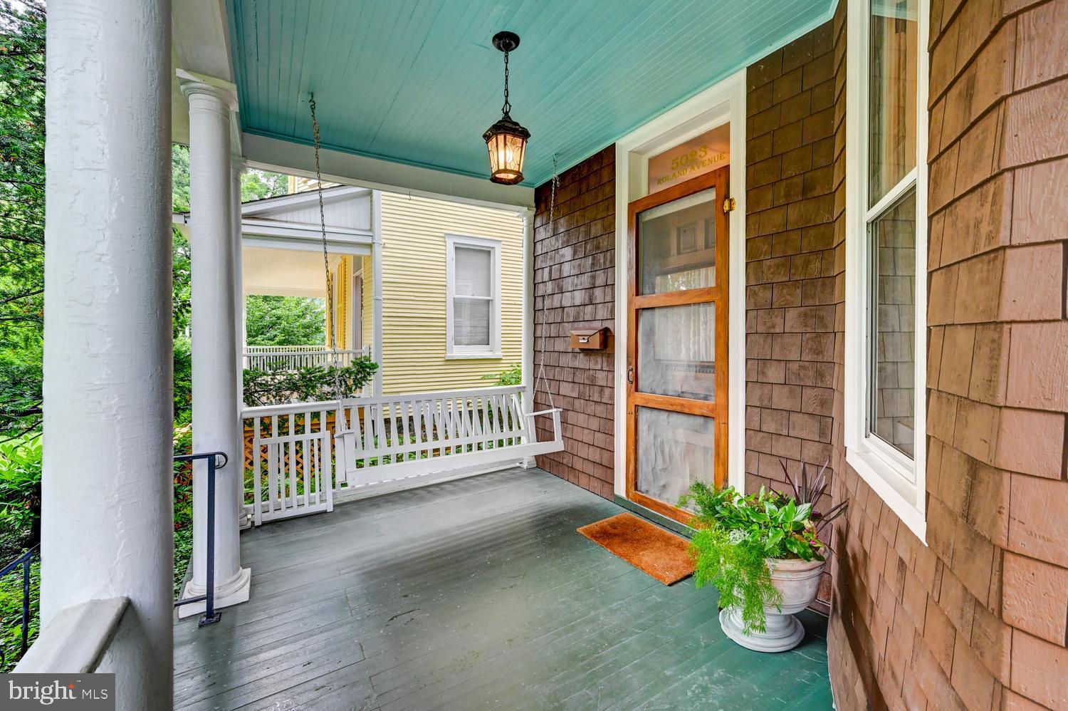 ROLAND PARK - Residential