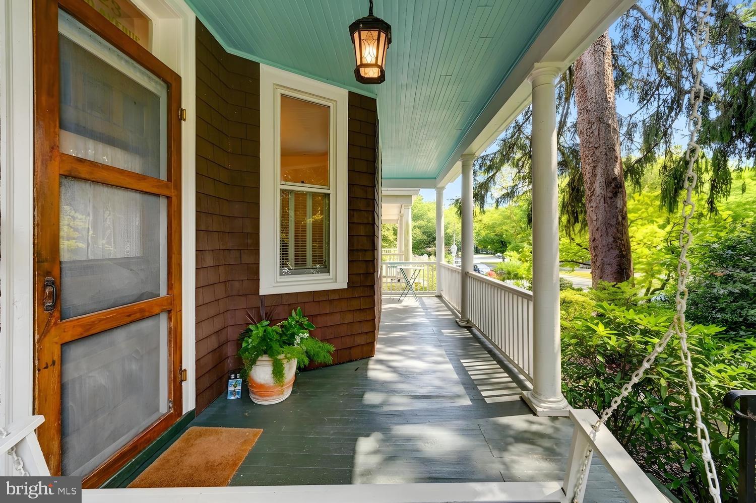 ROLAND PARK - Residential