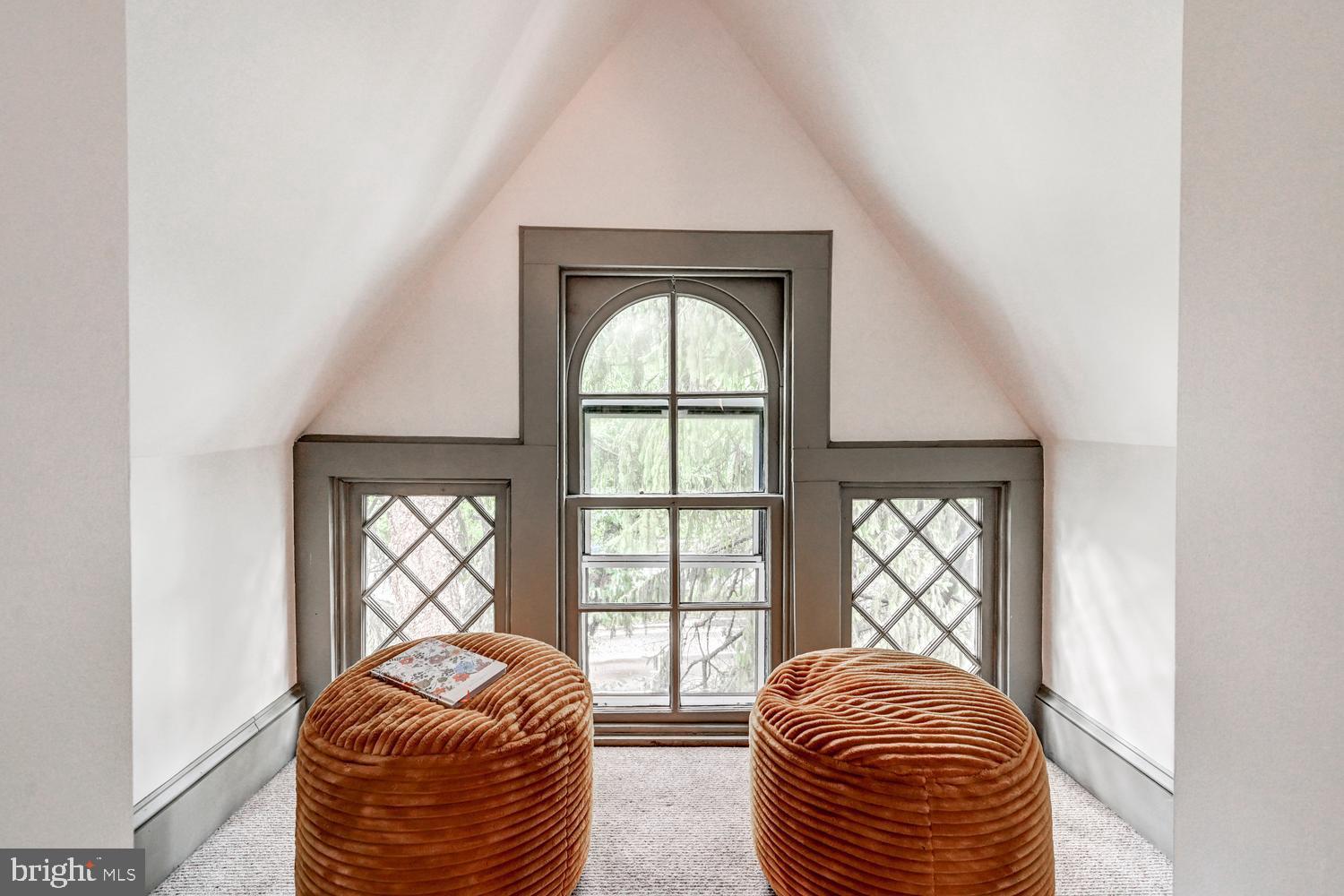ROLAND PARK - Residential