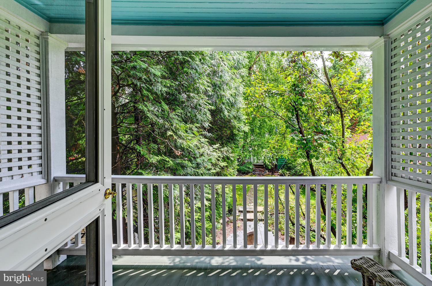 ROLAND PARK - Residential