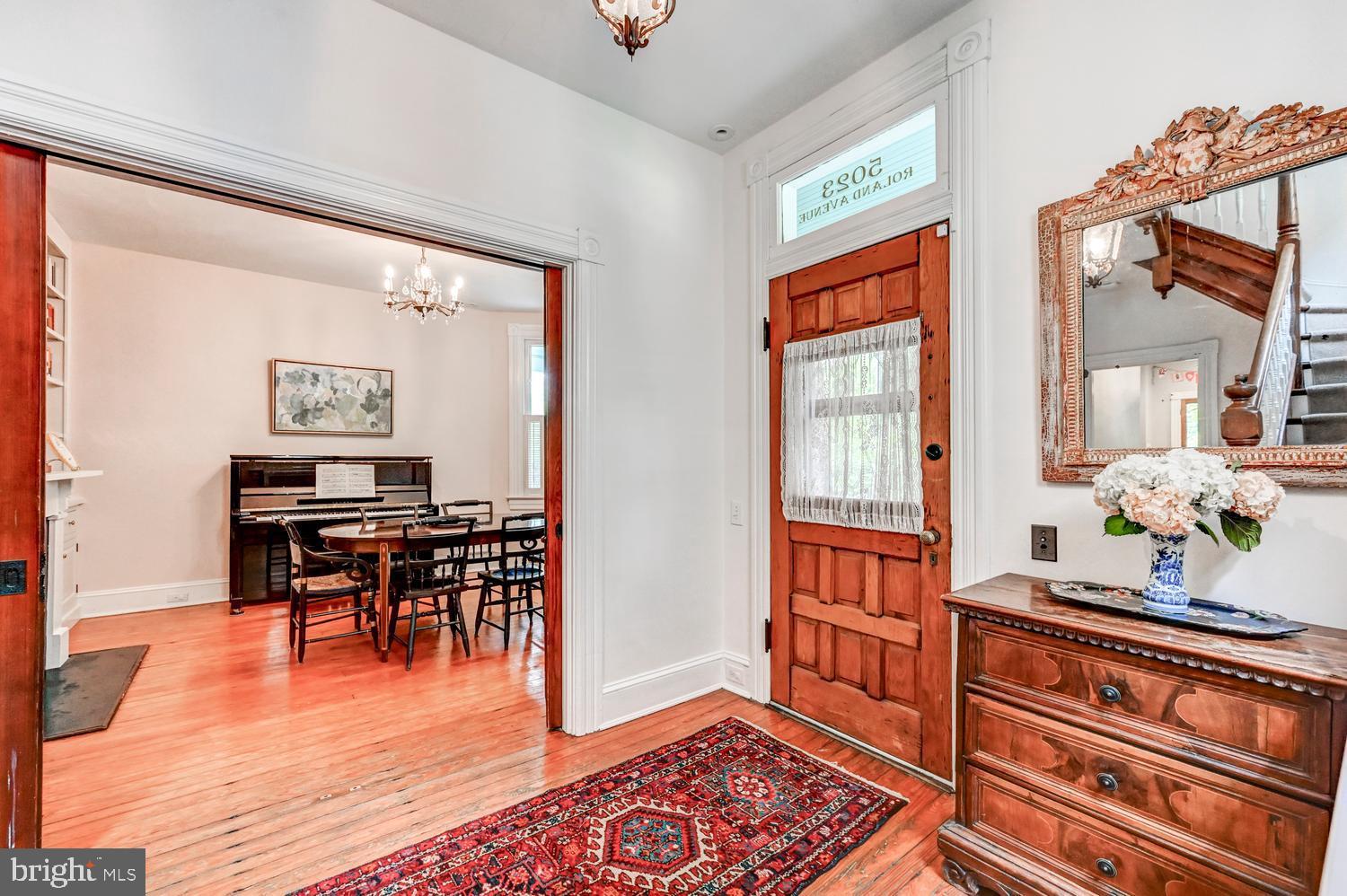 ROLAND PARK - Residential