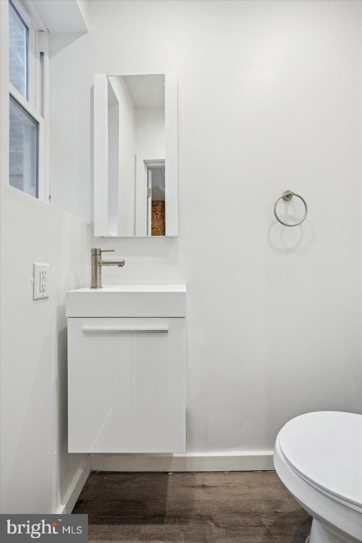 STRAWBERRY MANSION - Residential Lease