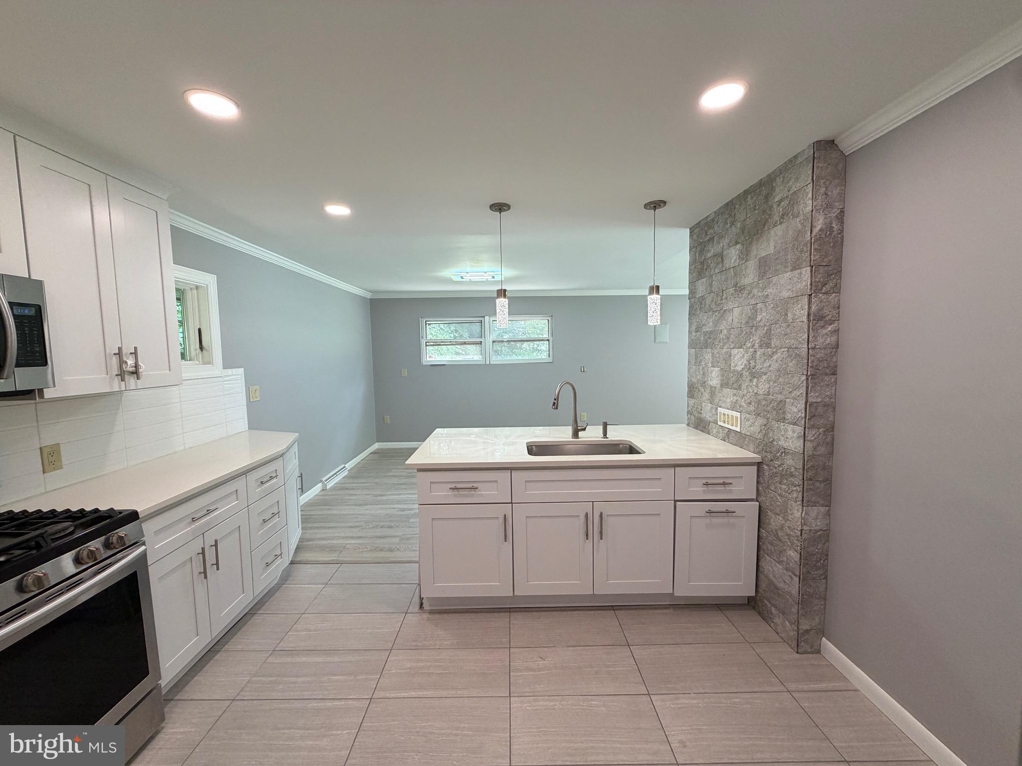 MELROSE PARK - Residential