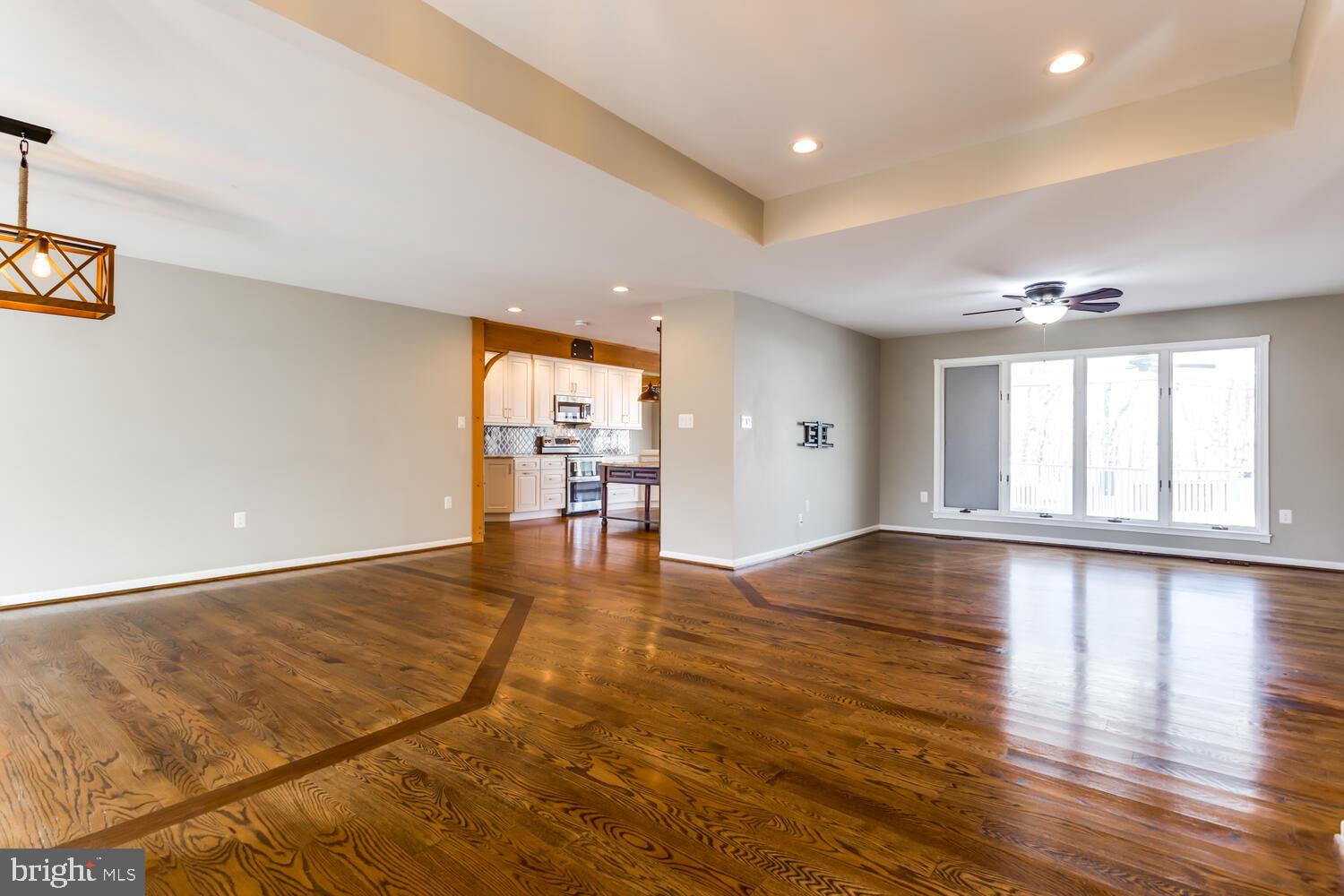 WOODFIELD - Residential