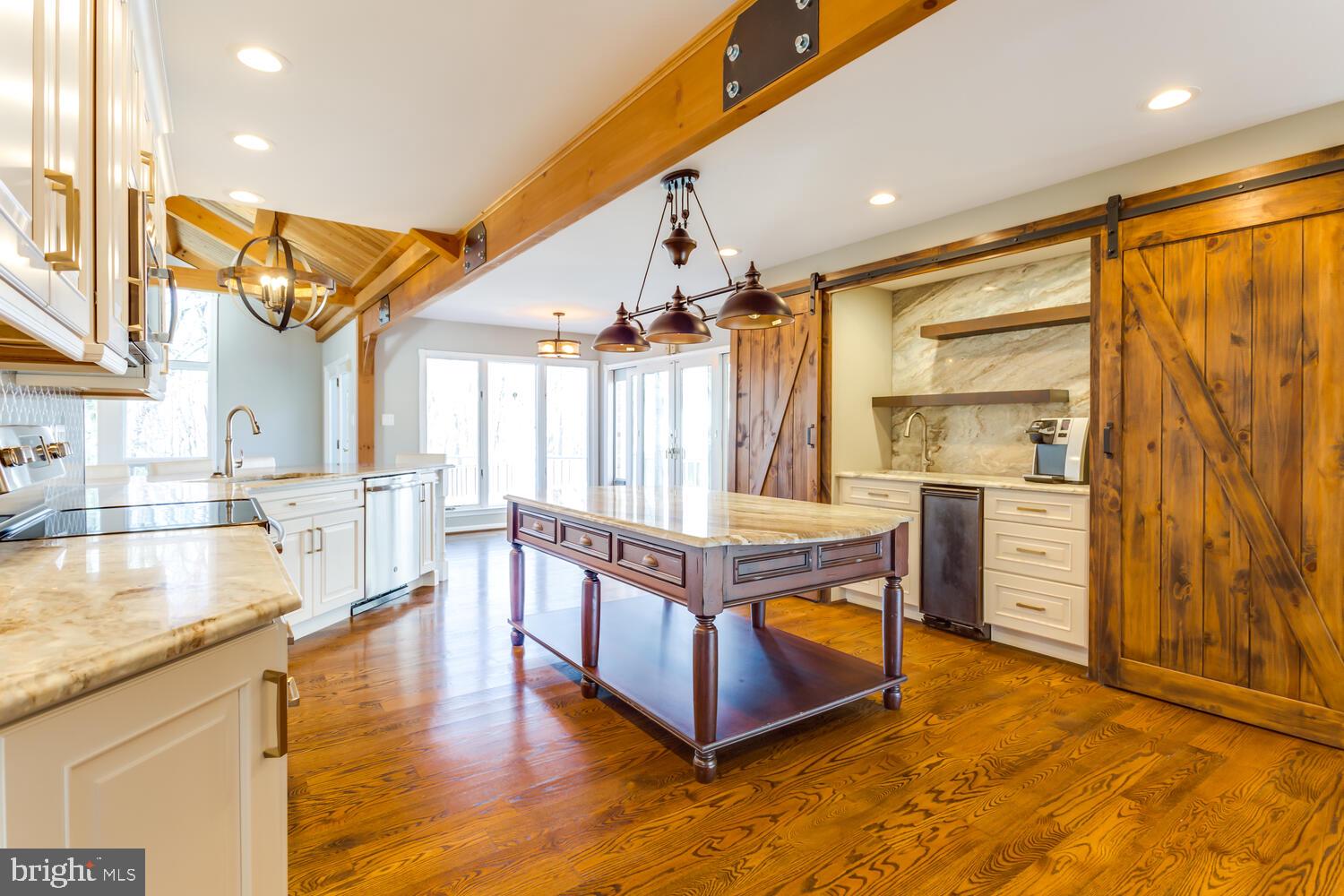 WOODFIELD - Residential