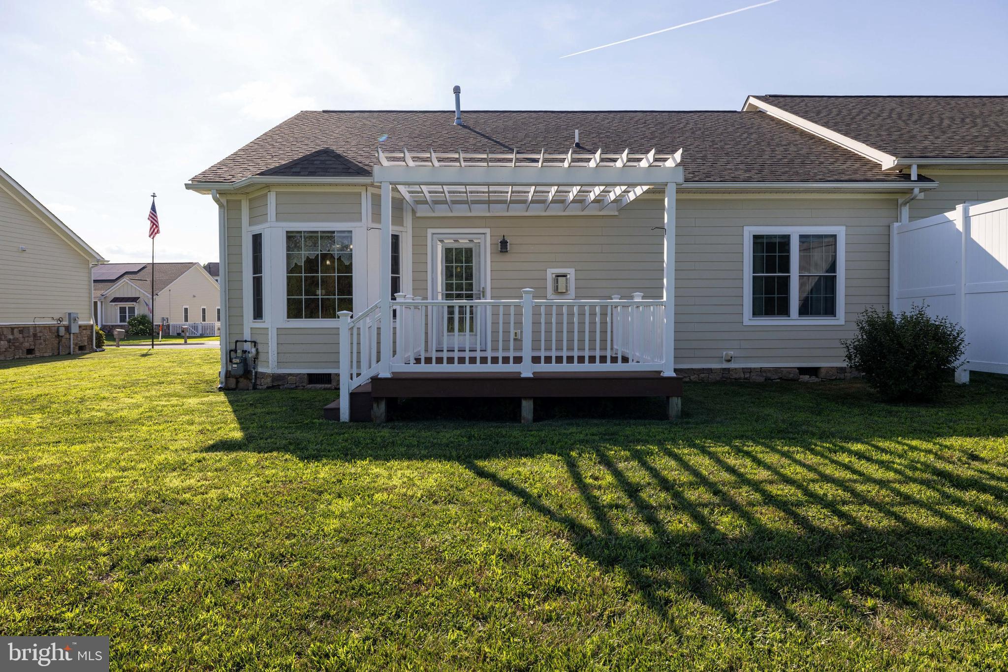 EDINBURG SQUARE - Residential