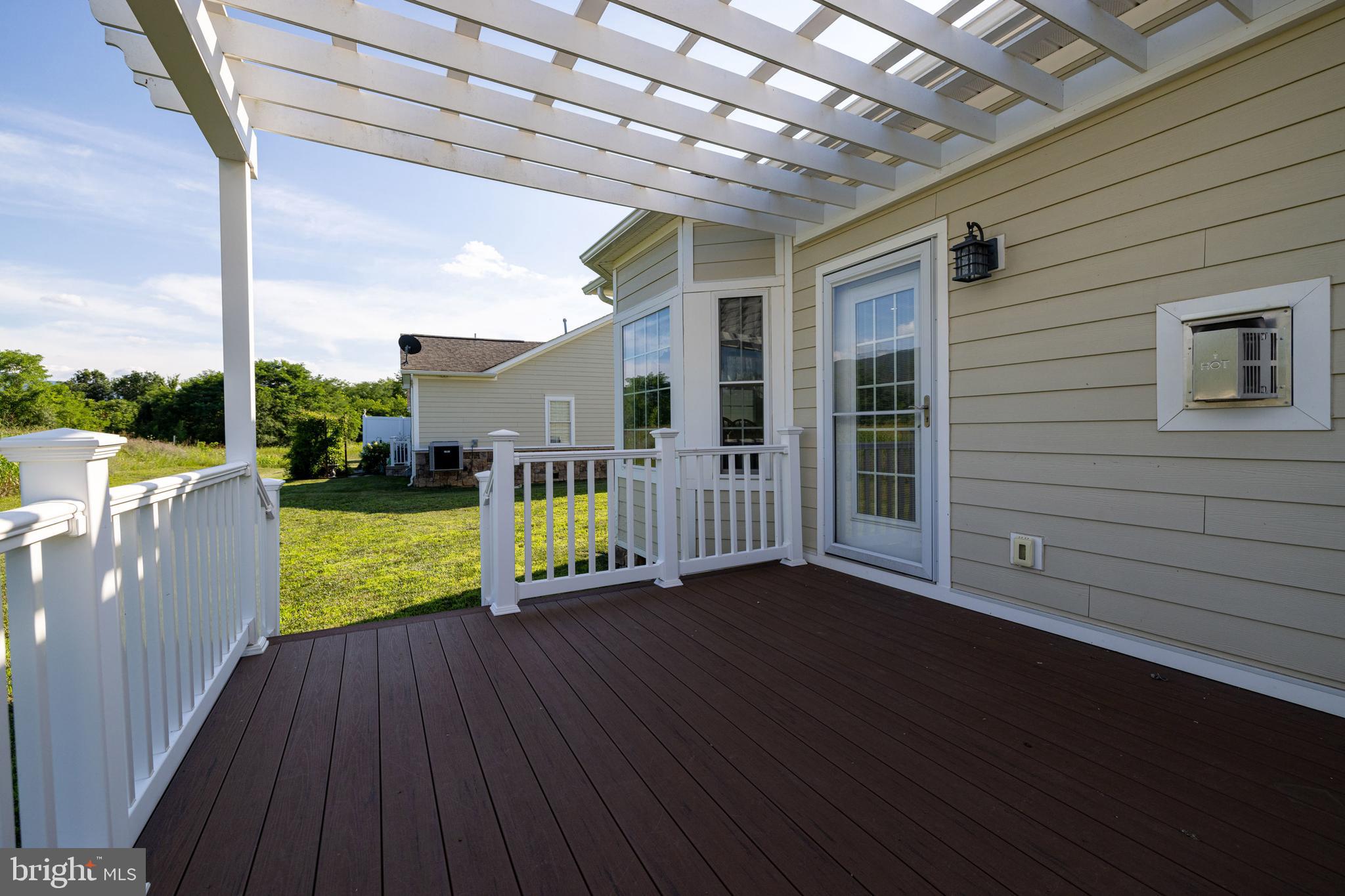 EDINBURG SQUARE - Residential