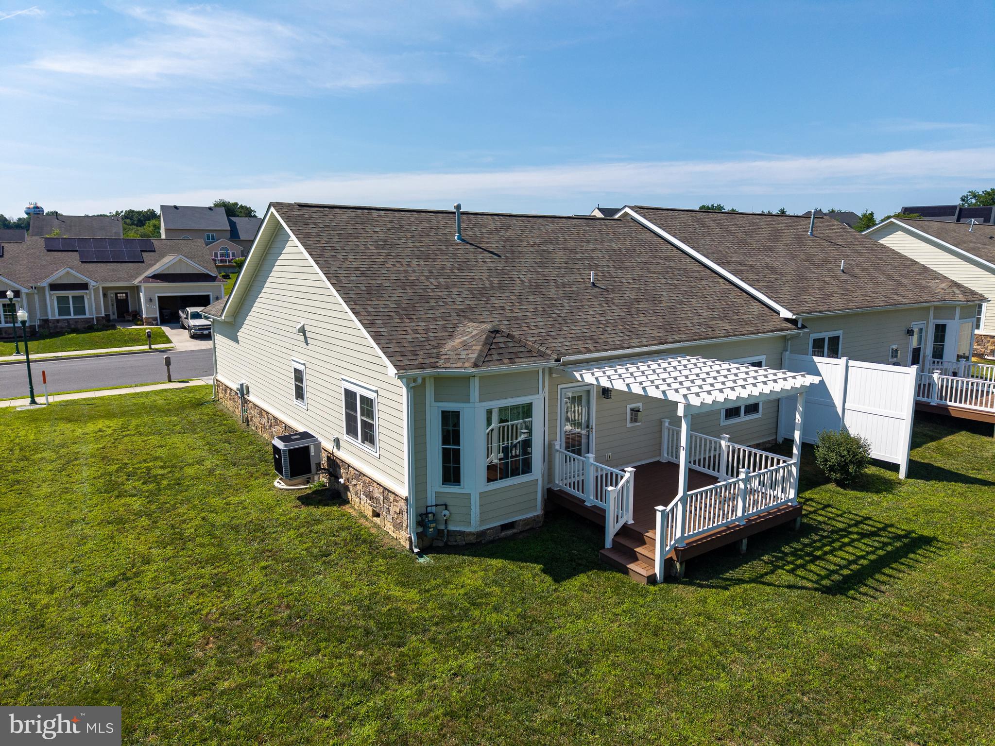 EDINBURG SQUARE - Residential