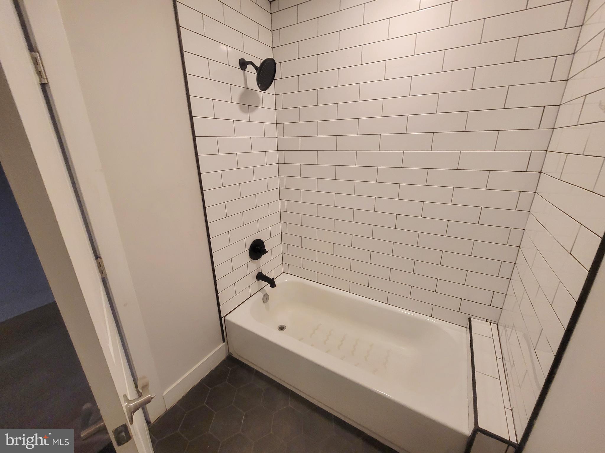 BROADWAY EAST - Residential
