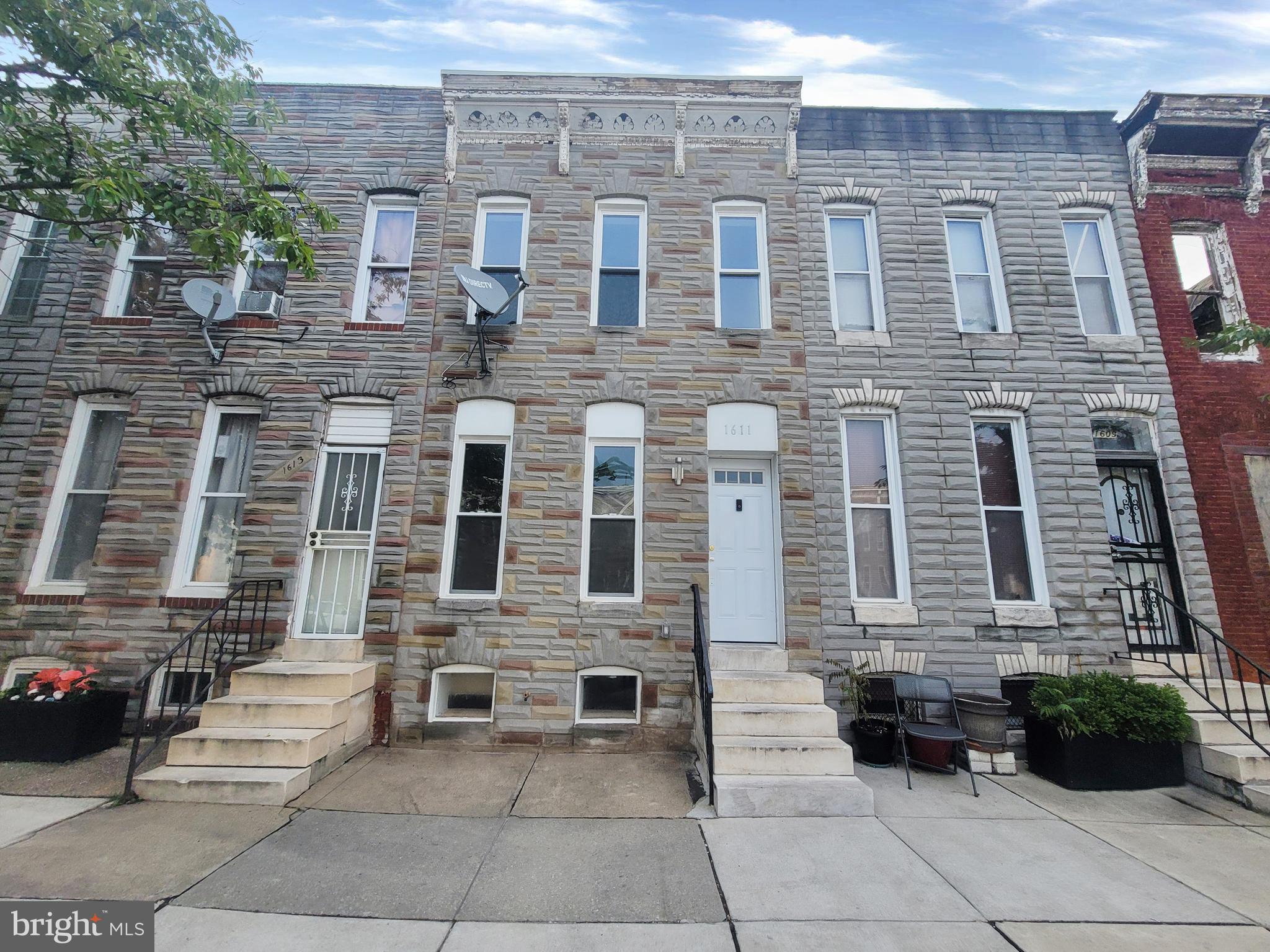 BROADWAY EAST - Residential