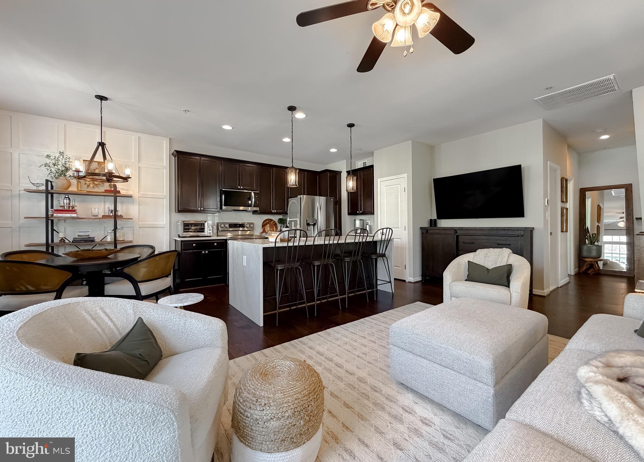 THE VILLAGES OF STEEPLECHASE - Residential