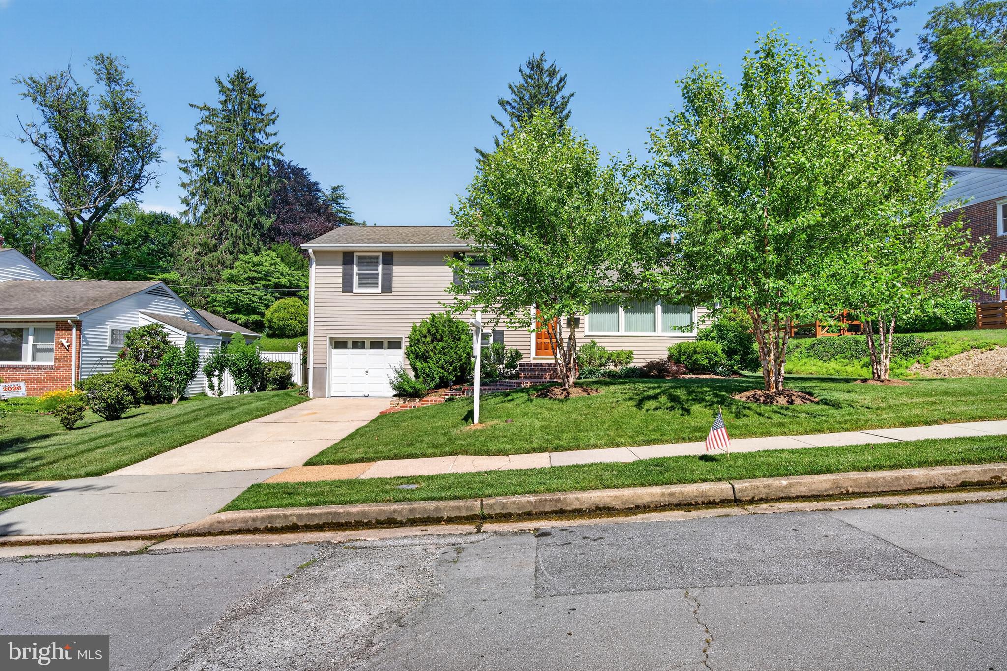 ROLLINGWOOD - Residential