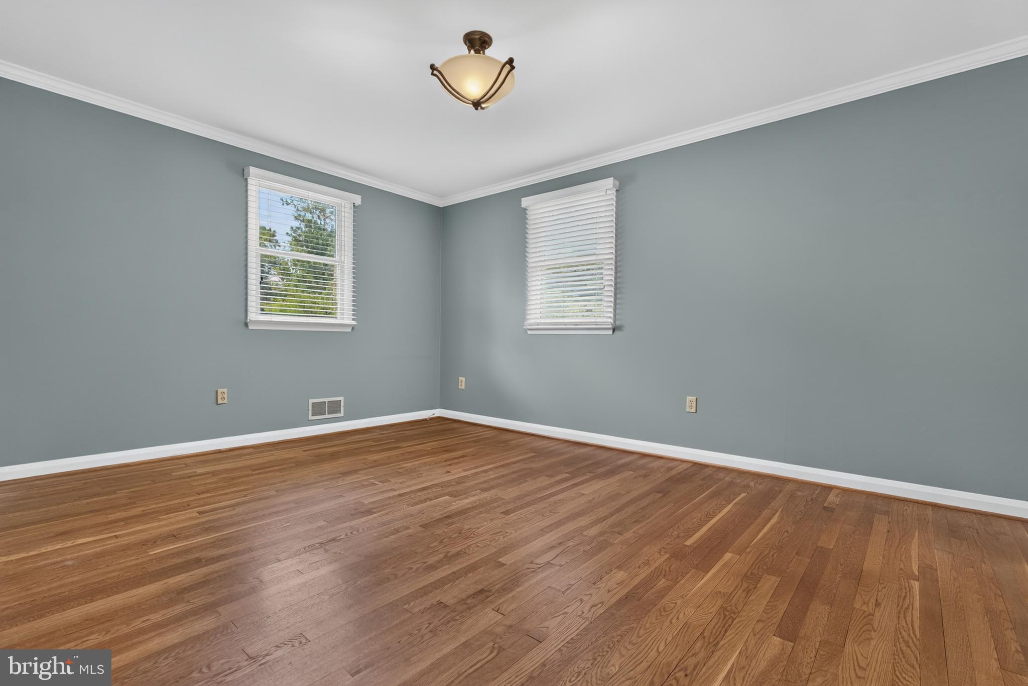 ROLLINGWOOD - Residential
