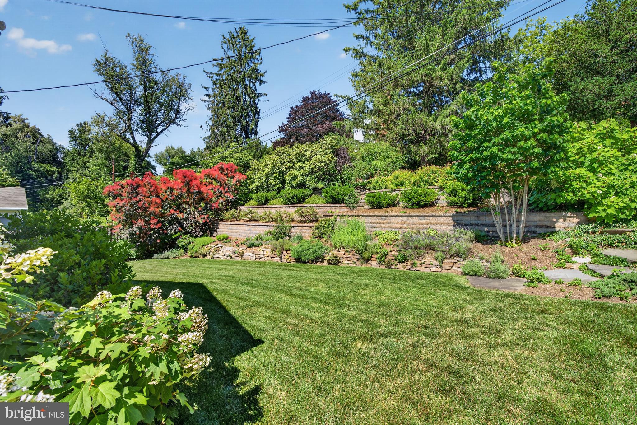 ROLLINGWOOD - Residential