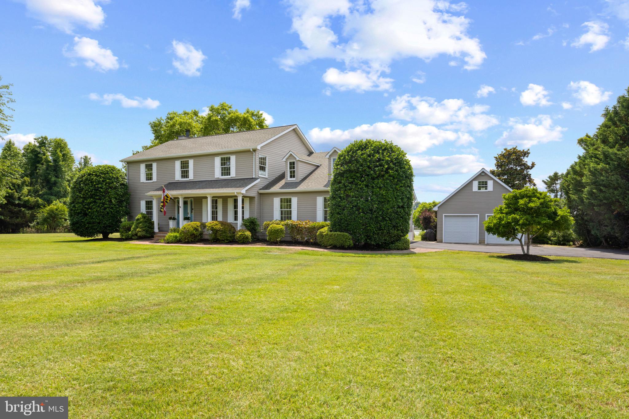 CHEWS MANOR - Residential