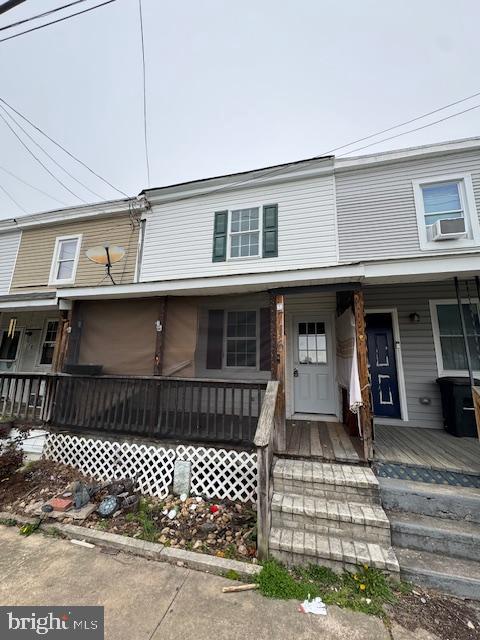 Updated 3 bed 1 bath tenant occupied townhome in Perryville now available! The tenant pay $1500 per month and the lease expires November 1, 2026.