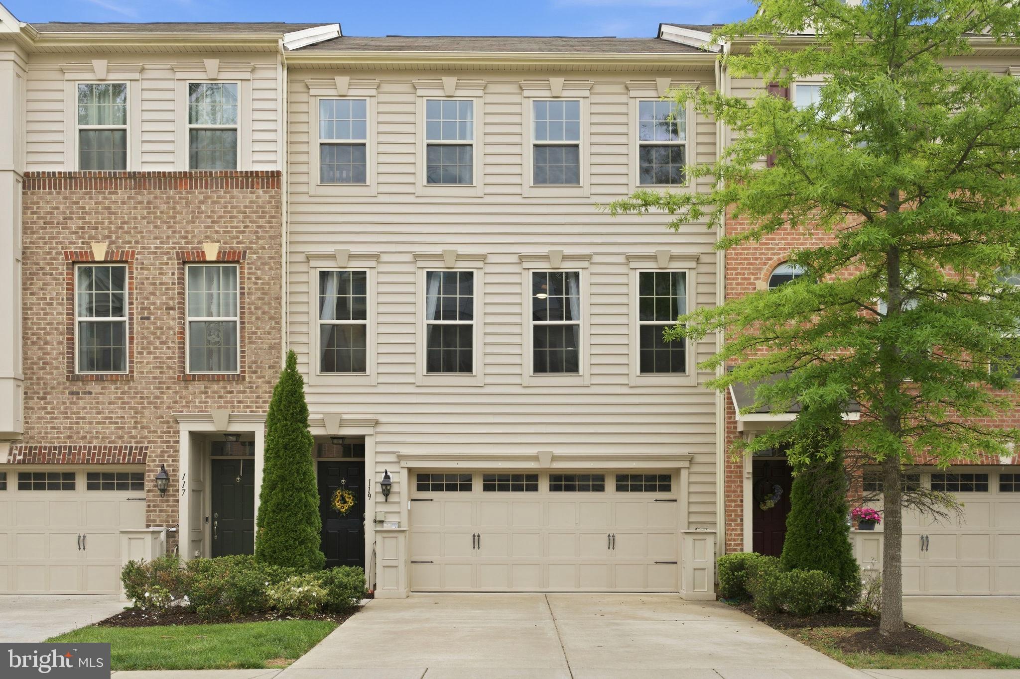 Welcome to this spacious 4-bedroom townhome in sought-after Admirals Ridge, offering three finished levels, a flexible floor plan, and an unbeatable location close to shopping, dining, commuter routes, and top-rated schools. Filled with natural light and thoughtfully laid out for everyday living, this home offers comfort, functionality, and plenty of space to make your own.
The main level features generous living and dining spaces that flow seamlessly together, creating a warm and welcoming feel for both everyday living and entertaining. The kitchen offers excellent storage, gas cooking, double ovens, and a functional layout that opens to the main living areas. Just off the kitchen, step outside onto the deck, the perfect spot for morning coffee, grilling, or relaxing outdoors. The main level also includes a dedicated office, ideal for working from home, homework space, or a quiet retreat.
Upstairs, the spacious primary suite includes a private bath, ample closet space, and an additional sitting area that would make a great reading nook, workout area, second office, or private den. The additional bedrooms are all generously sized, and the bedroom-level full-size washer and dryer add everyday convenience.
The finished lower level provides even more flexible living space with a bedroom and a full bathroom, making it ideal for guests, an additional family room, gym, playroom, or home office.
Offering space, versatility, and the opportunity to personalize over time, this well-maintained home is a wonderful opportunity in the desirable Admirals Ridge community.