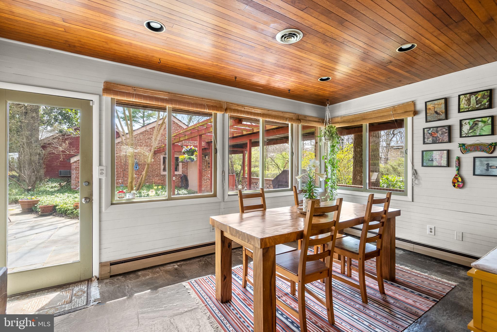 BANNOCKBURN HEIGHTS - Residential