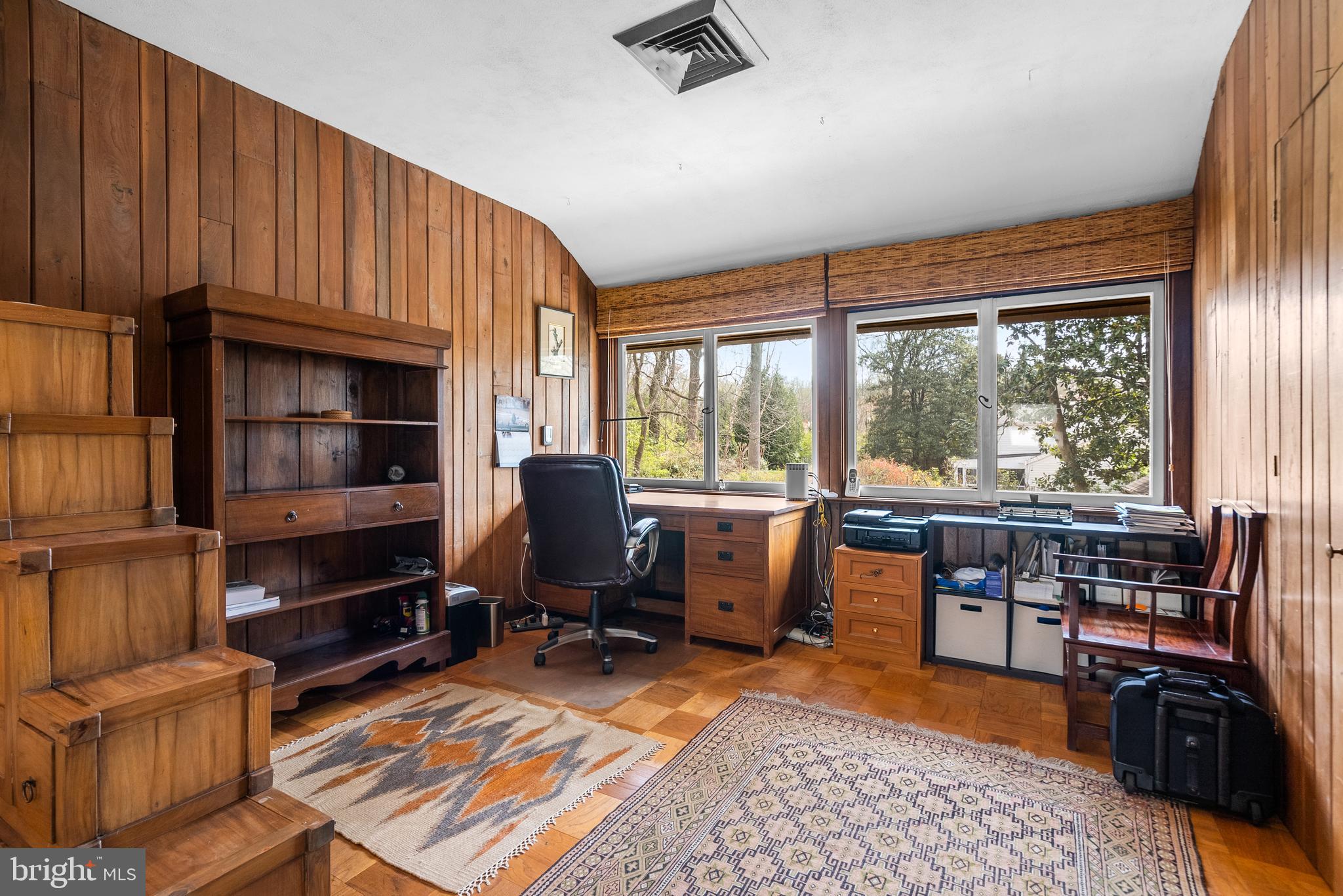 BANNOCKBURN HEIGHTS - Residential