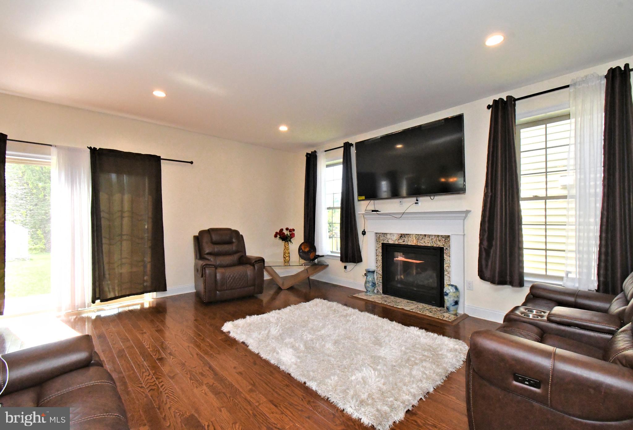 SOMERTON - Residential