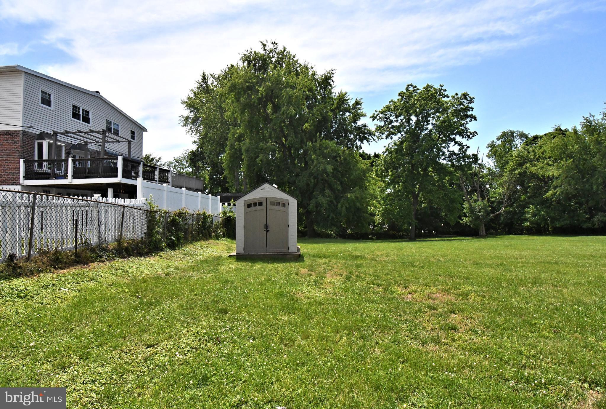 SOMERTON - Residential