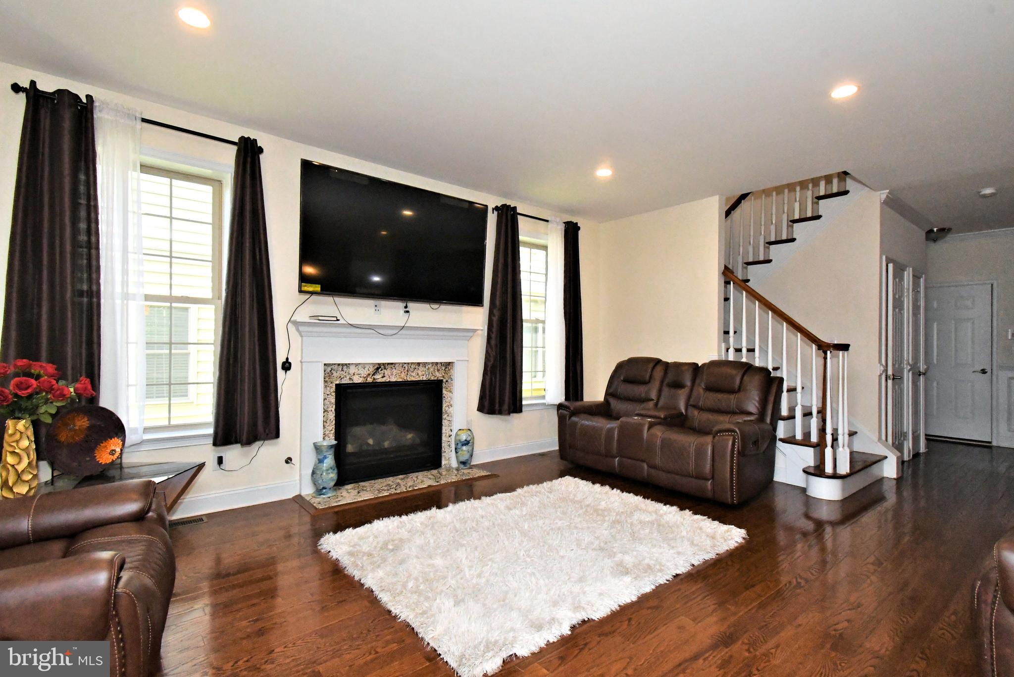 SOMERTON - Residential