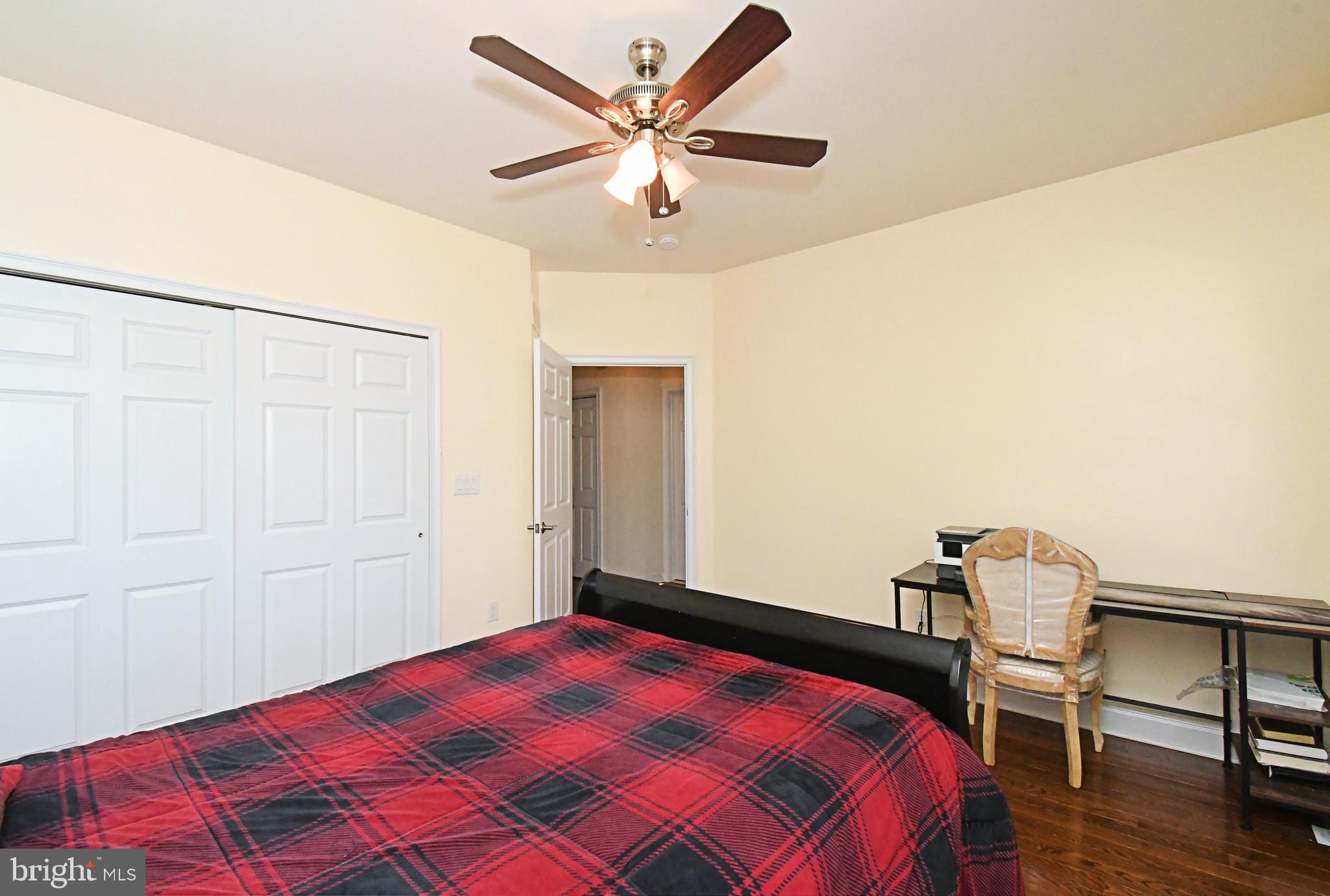 SOMERTON - Residential