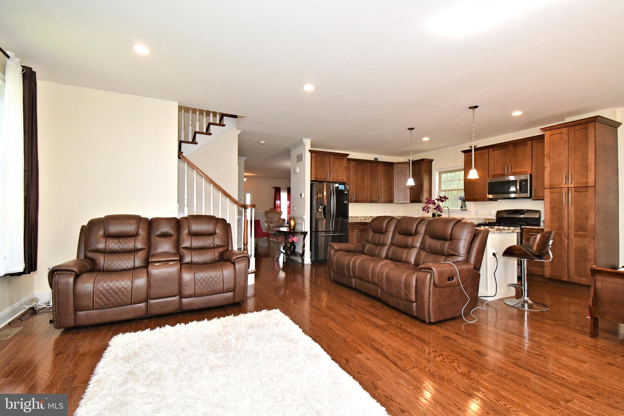 SOMERTON - Residential