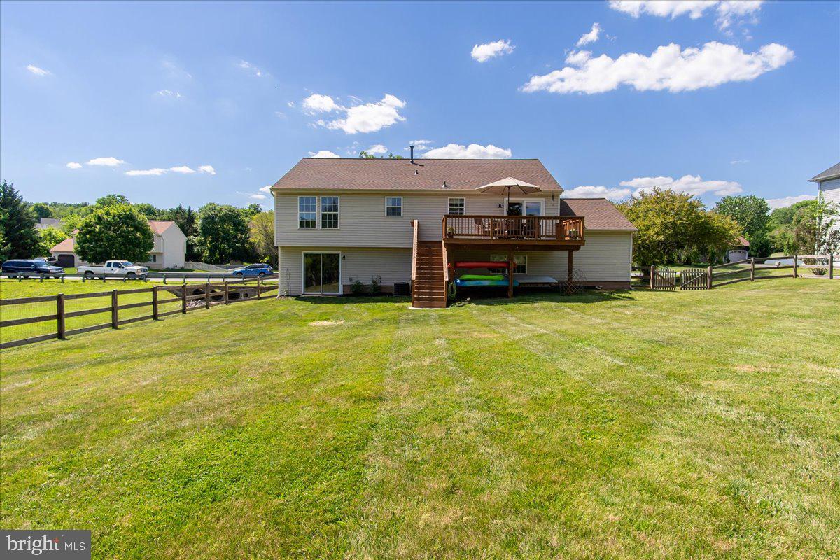 FAIRWAY MEADOWS - Residential