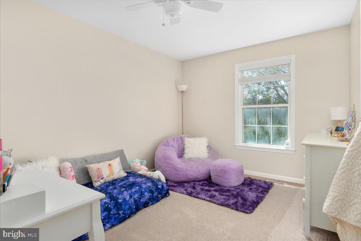 FAIRWAY MEADOWS - Residential