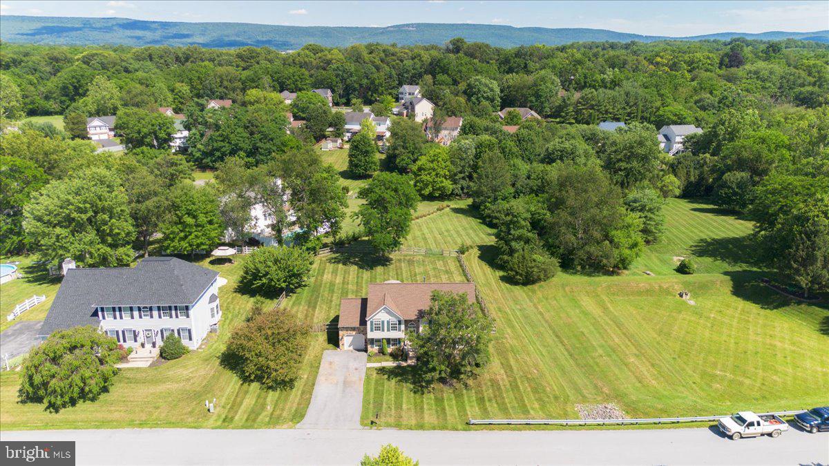 FAIRWAY MEADOWS - Residential