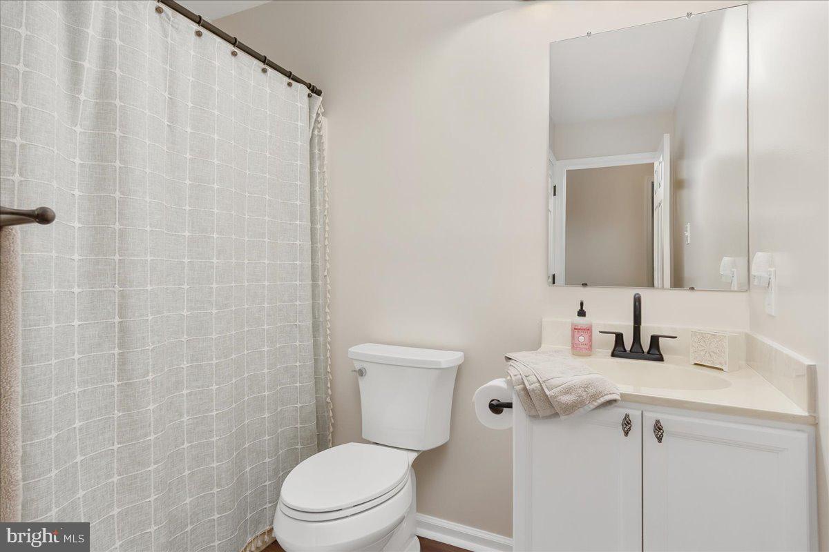 FAIRWAY MEADOWS - Residential