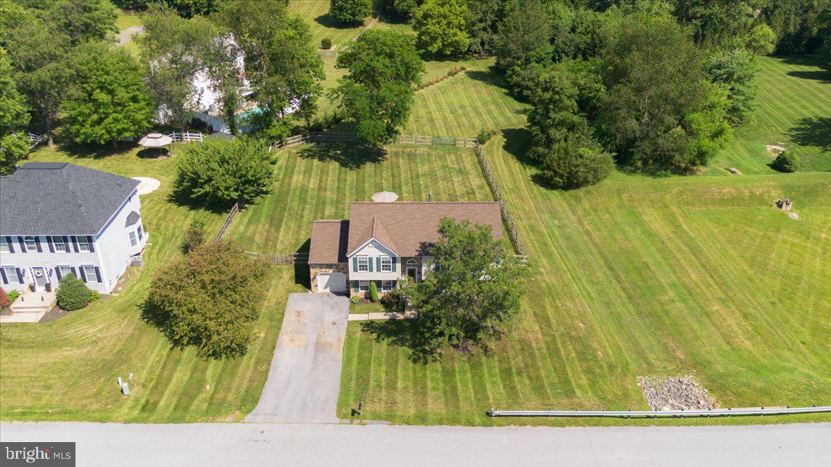 FAIRWAY MEADOWS - Residential