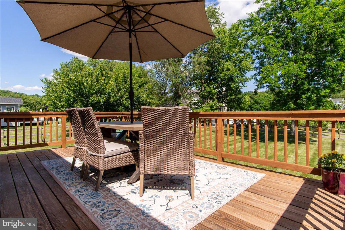 FAIRWAY MEADOWS - Residential