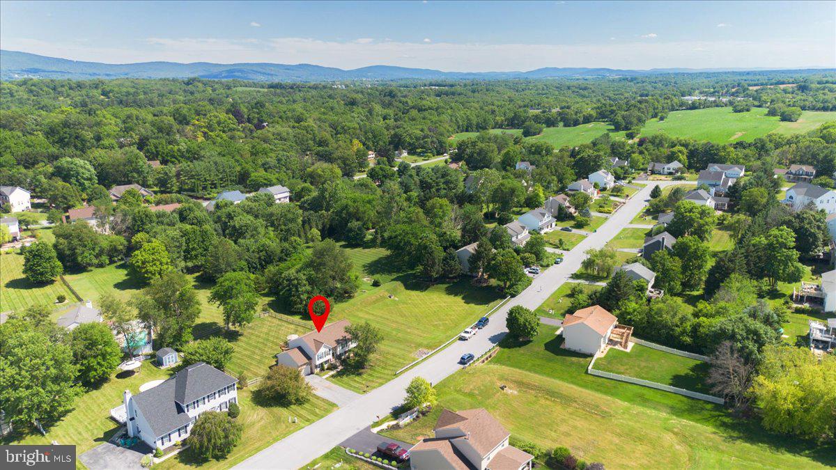 FAIRWAY MEADOWS - Residential