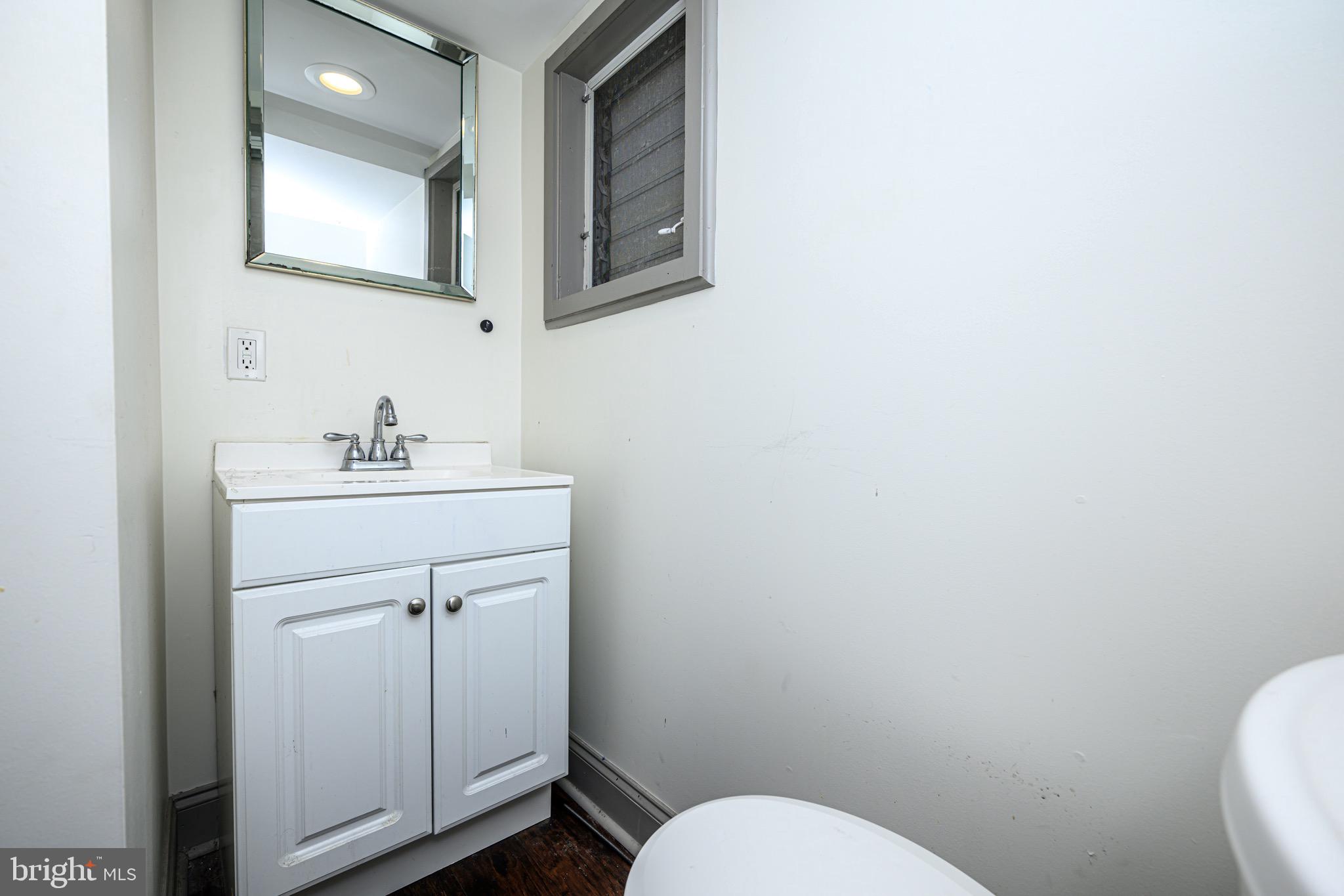 NORRITON EAST - Residential