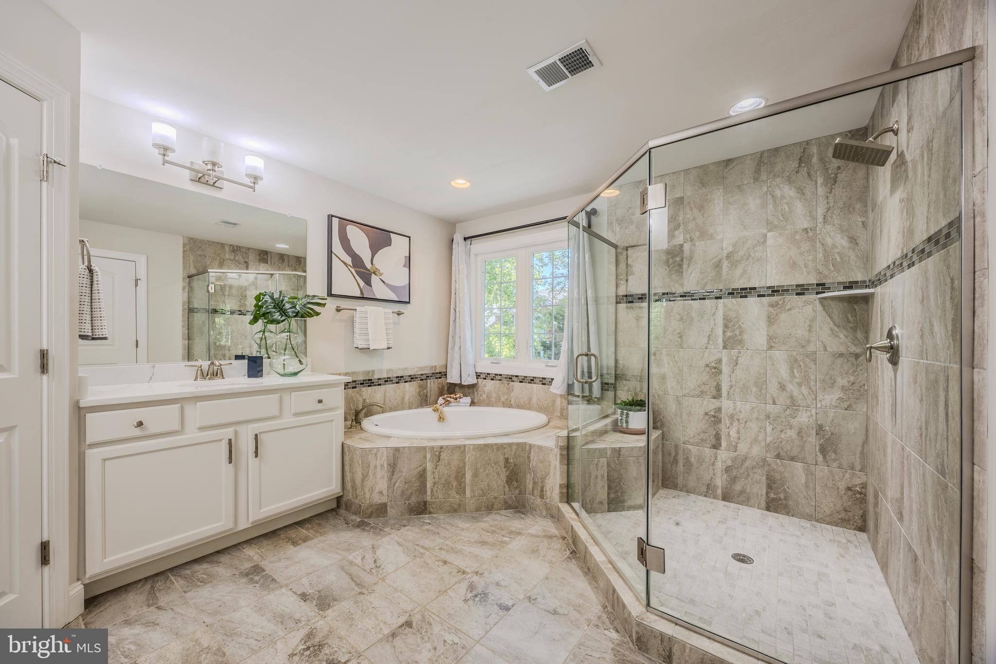 CHARLES W LEE SR ESTATES - Residential