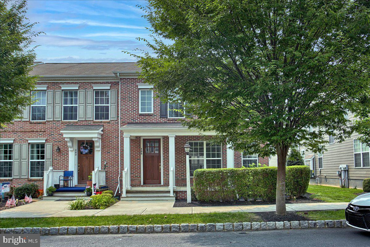 Available immediately to rent an Immaculate  3 bedroom, 2.5 bath(s) brick exterior end unit in award winning Walden Community/Cumberland Valley school district. The home features luxury open floorplan with 9 foot ceiling on the 1st and 2nd floors. First class finishes include crown molding & wide baseboards, tray ceilings, recess lighting and hardwood floors throughout main living areas. Stunning kitchen/family area shows off stainless steel appliances, gas cooktop w/espresso colored cabinets, granite countertops and kitchen island for entertaining & gas fireplace. Buffet /Bar area situated between the formal dining and kitchen area. Upstairs includes a spacious owners suite with large walk-in closet and windows on both sides of the room. Double vanities w/linen closets in both full baths. Laundry located on the 2nd floor. The bright open floorplan floods in natural sunlight throughout each room. Unfinished basement allows for additonal living space/storage. The exterior has great curb appeal w/ front porch, mature trees and shrubs along w/ two car garage. HOA takes care of the landscaping, lawn maintenance & snow removal. Walden Community was voted best Neighborhood in the Country. The home location is within waking distance to all the neighborhood ammenties including community pool, 24-Hour fitness center, neighborhood fire-pit, parks & walking/bike trails, along with locally owned shops, cafes, winery and daycare at your fingertips.

Tenant pays all the utilities including Trash and Sewer.