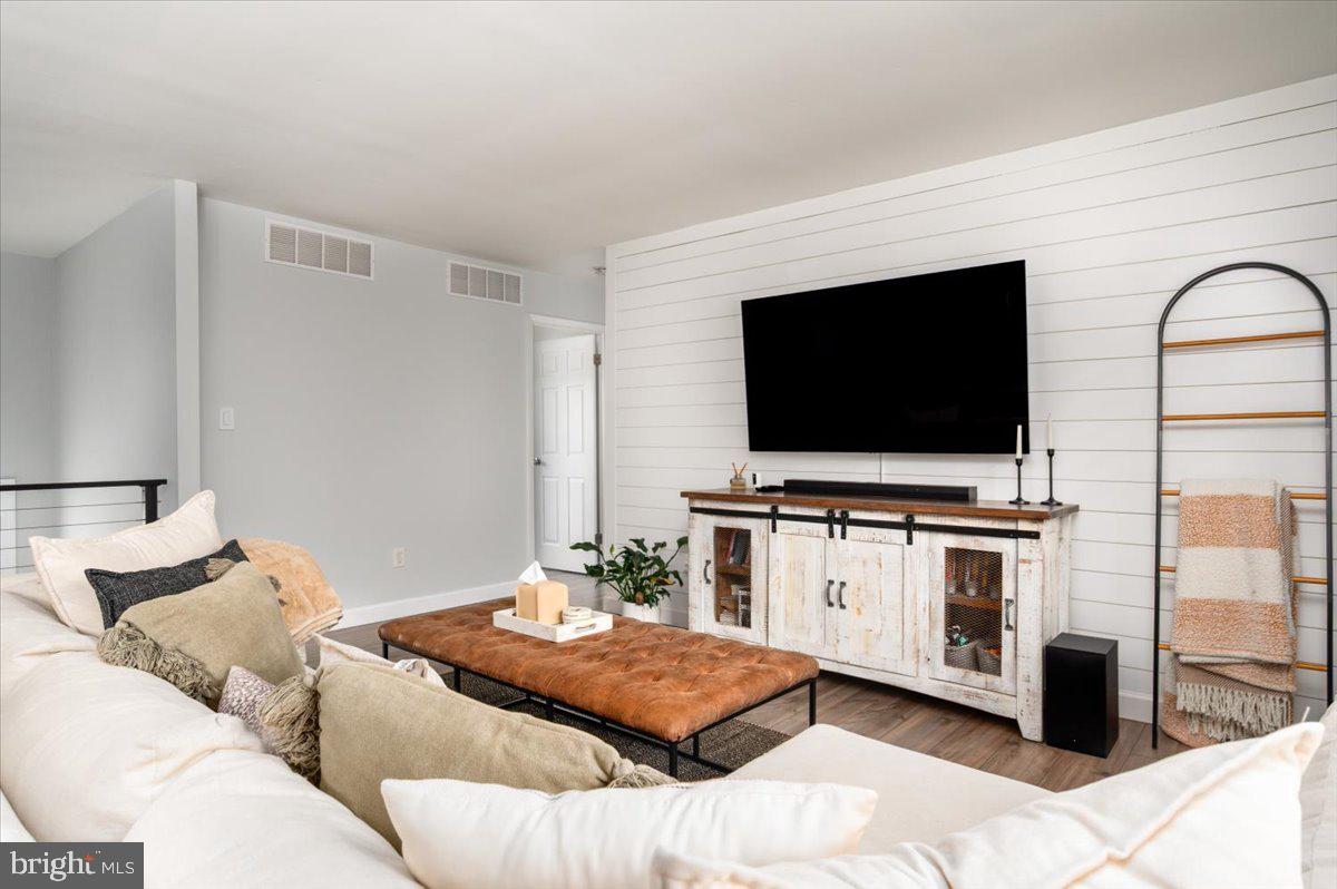 CAPE ST CLAIRE - Residential