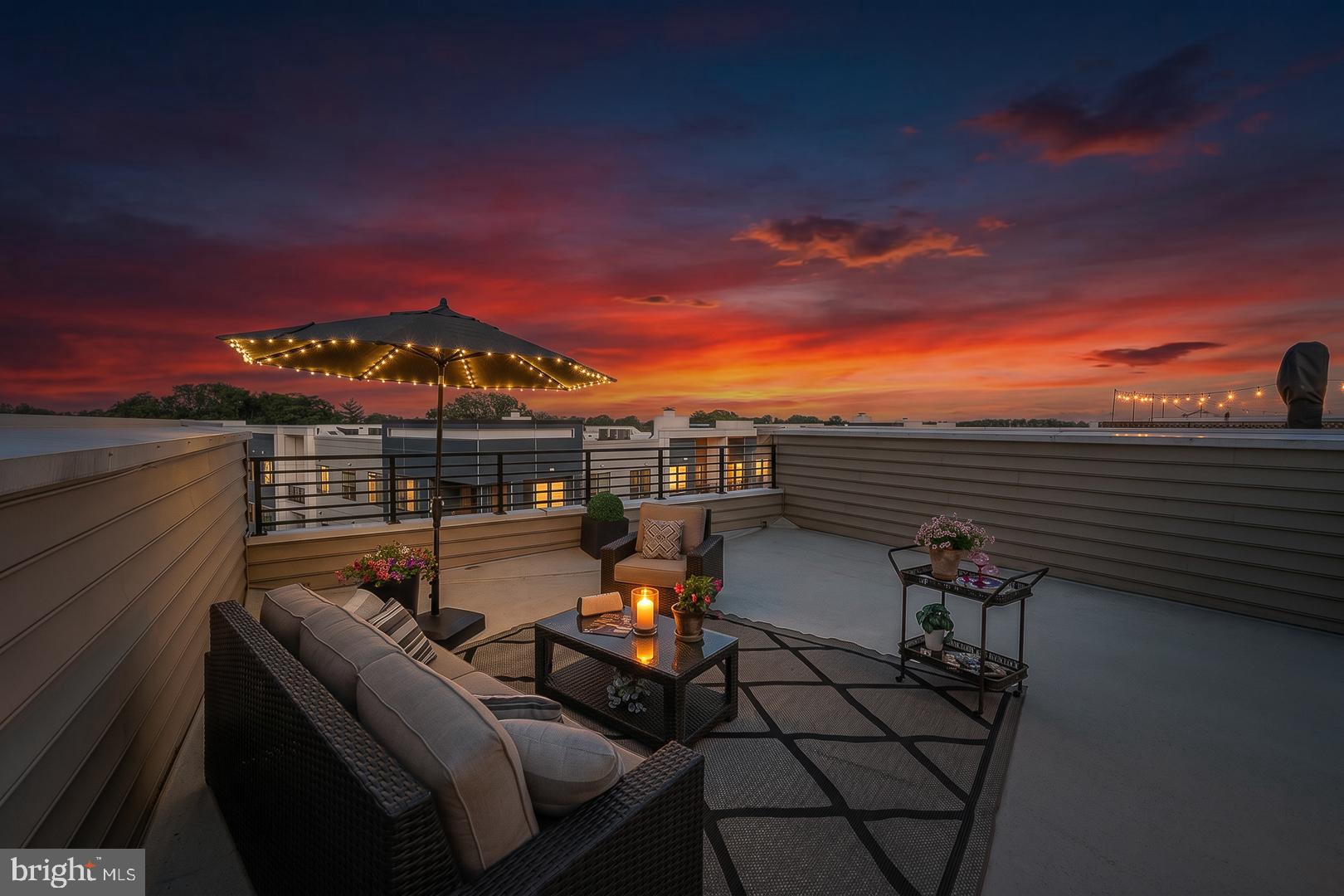 NEWTOWN WALK AT ELLIS PRESERVE - Residential