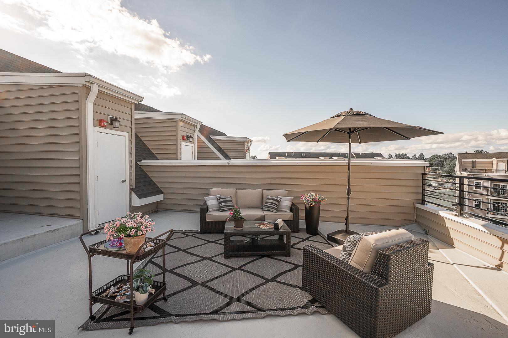 NEWTOWN WALK AT ELLIS PRESERVE - Residential