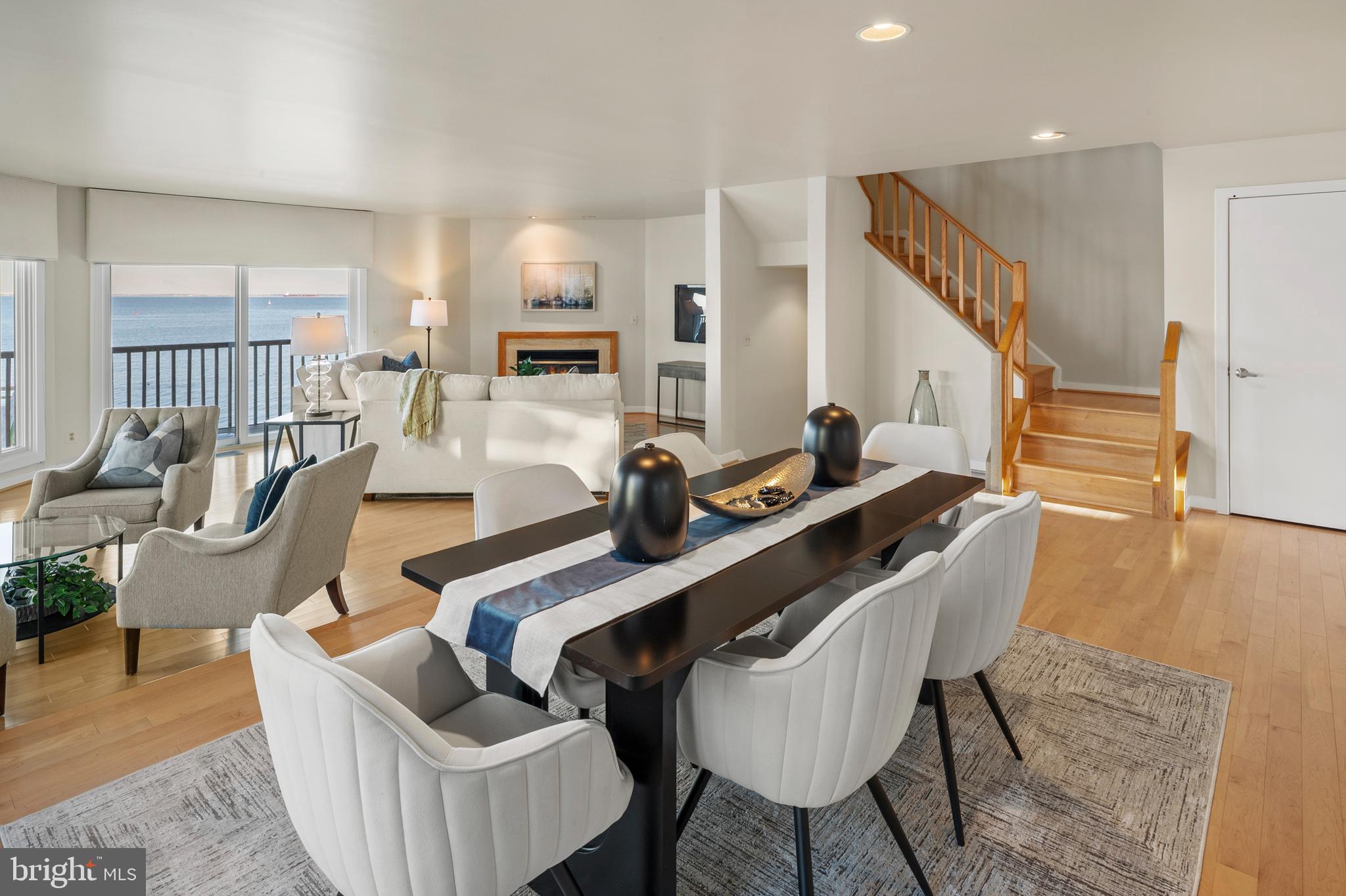 CHESAPEAKE HARBOUR - Residential