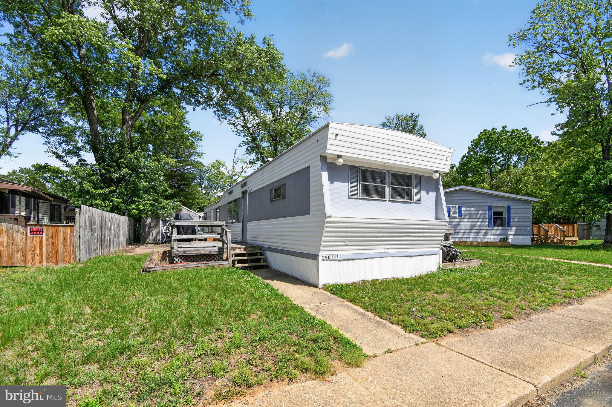 MARYLAND MANOR MOBILE HOME PARK - Residential