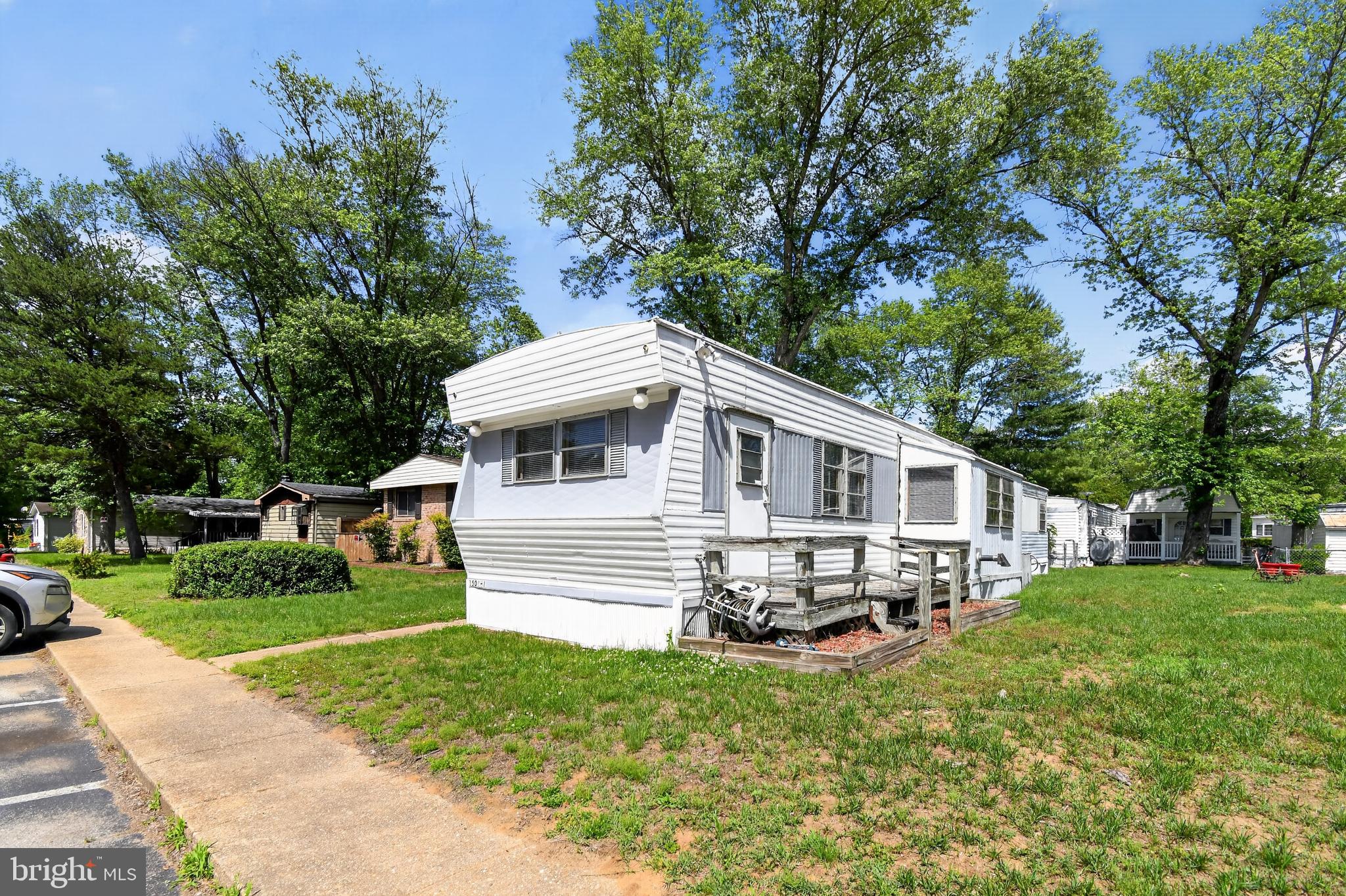 MARYLAND MANOR MOBILE HOME PARK - Residential