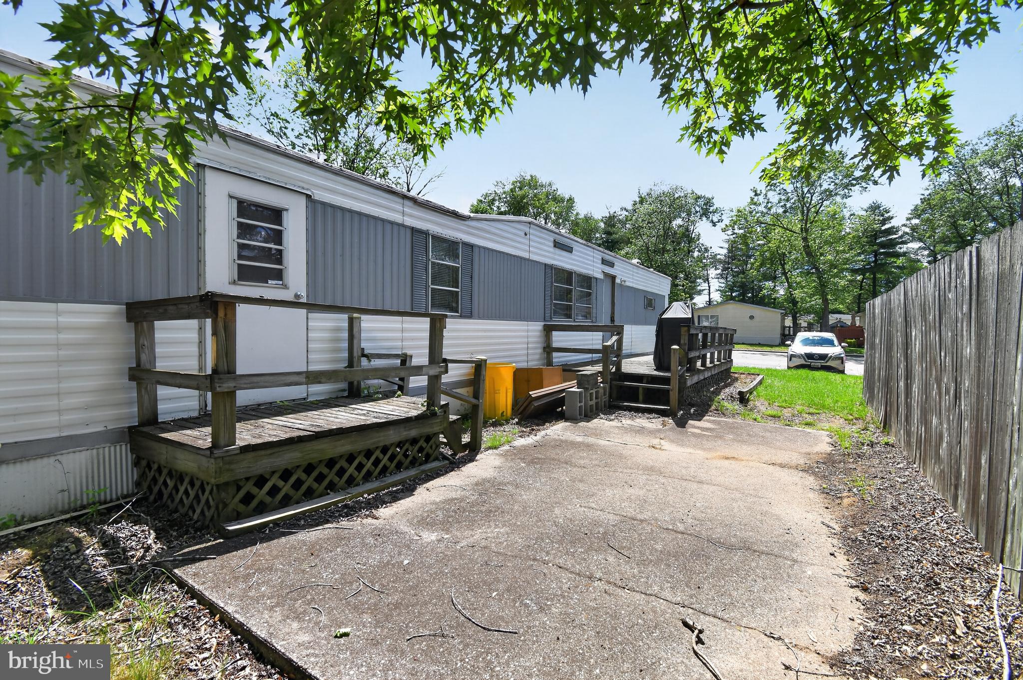 MARYLAND MANOR MOBILE HOME PARK - Residential