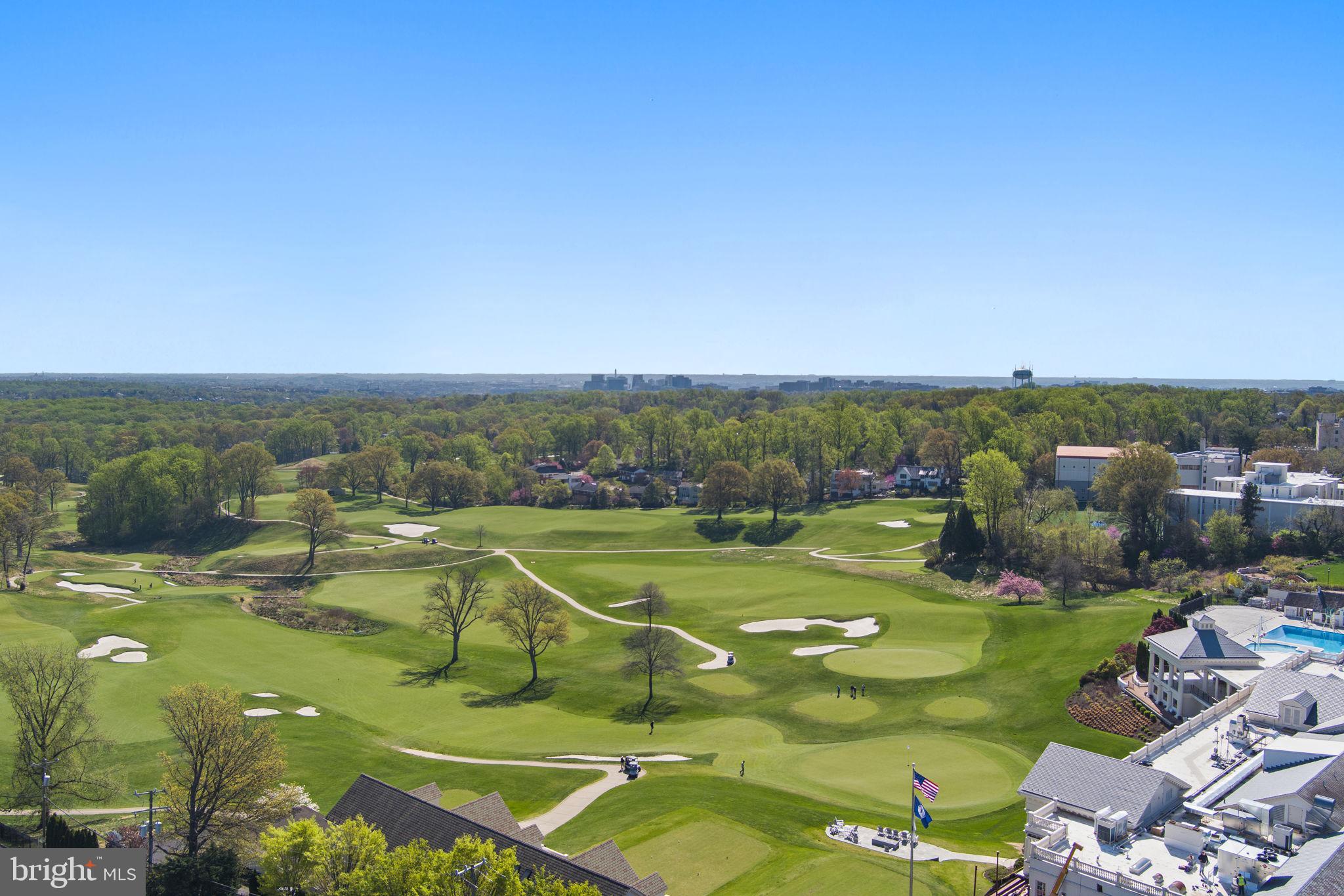 COUNTRY CLUB PARK - Residential