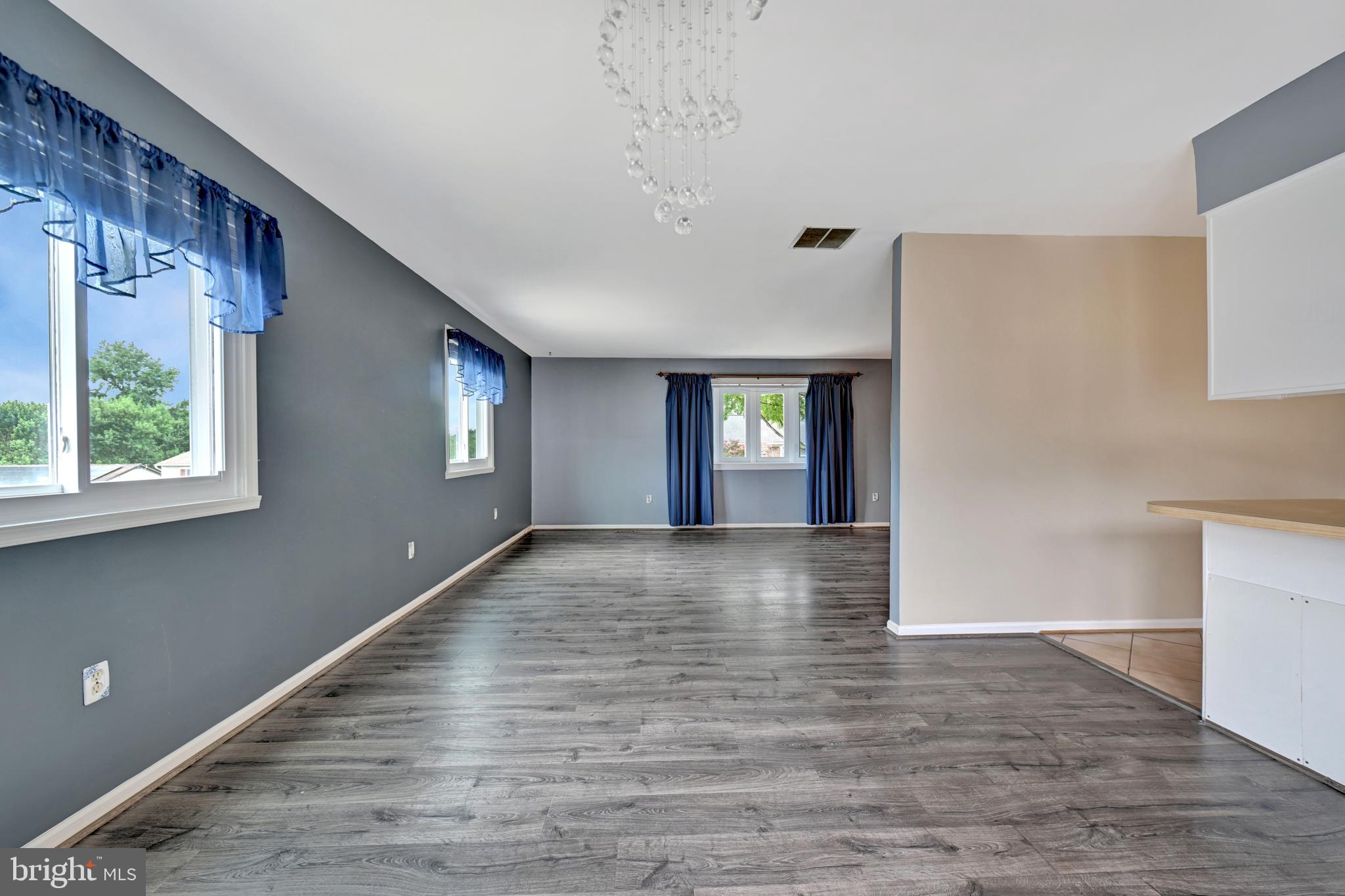 GLENARDEN - Residential