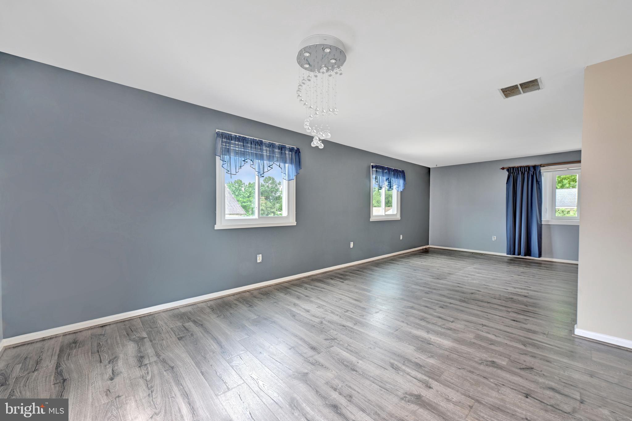 GLENARDEN - Residential